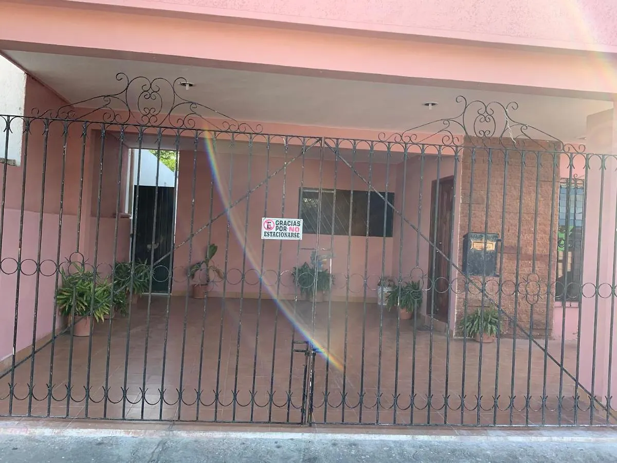 Hotel casa alegria Mérida Pensión