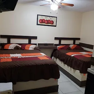  Pensión Santa Ana México