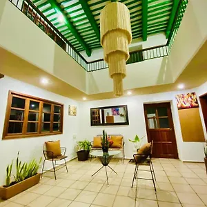Casa Colonial González Pensión