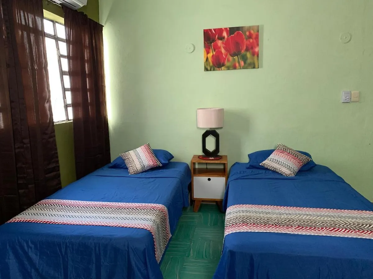 Hotel Casa Alegria à Mérida Maison d'hôtes
